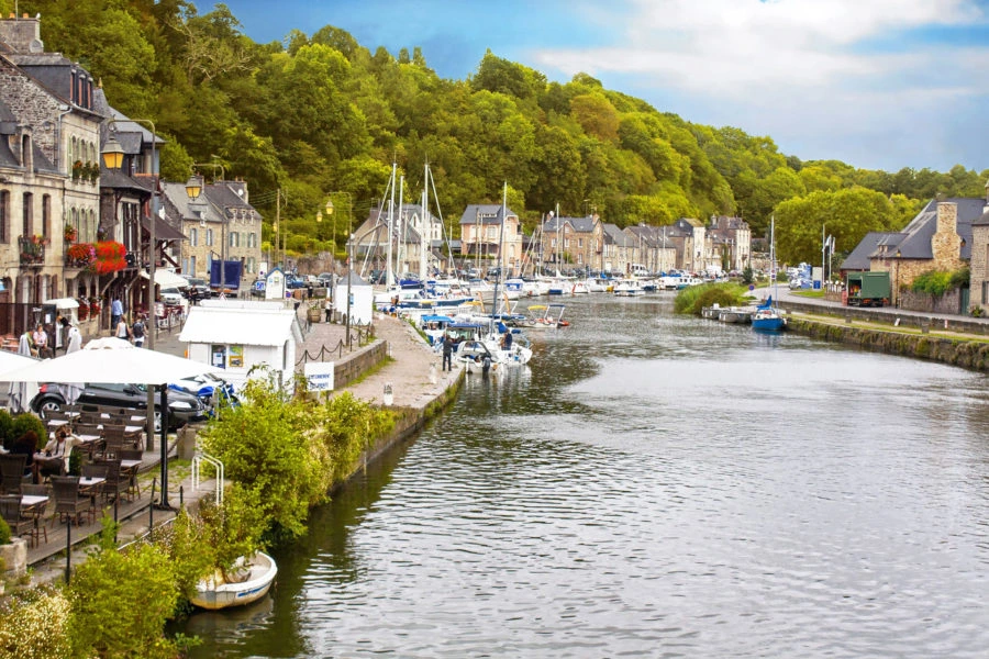 garde meuble dinan